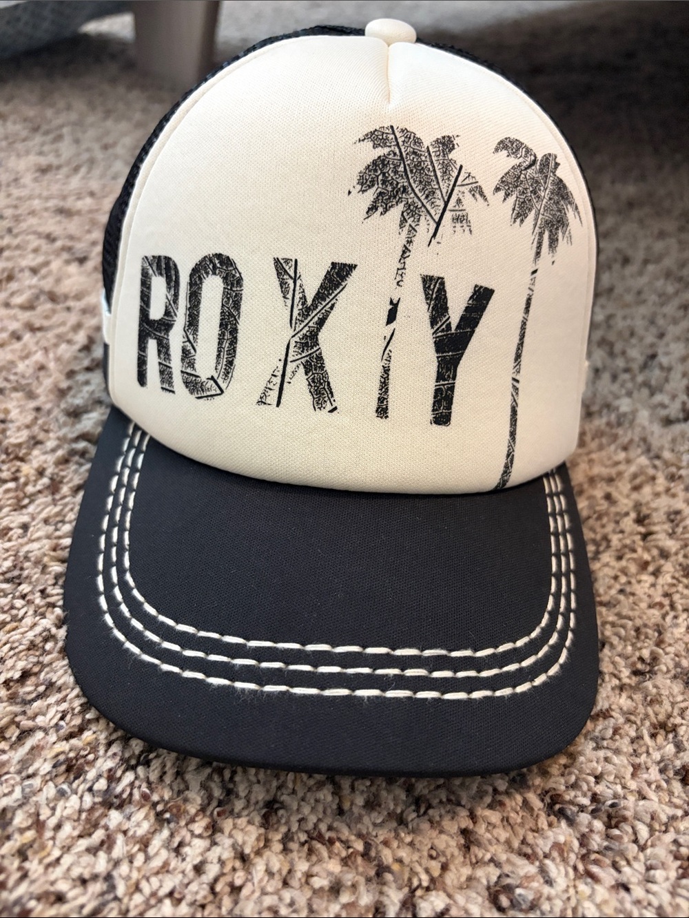 Roxy Black and White Palm Logo Trucker Cap